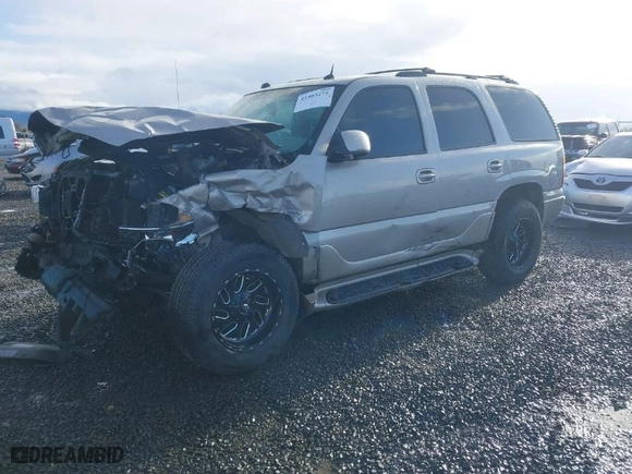 2005 GMC Yukon Denali with VIN 1GKEK63U65J242458, listed as a IAAI auction lot 41503275 with NaN miles. Bid and sale history available at carsss.com. Image 2.