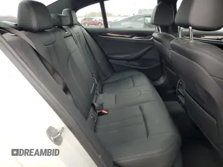 2018 BMW 5 Series 530i xDrive with VIN WBAJA7C53JWC75572, listed as a Copart auction lot 51467985 with 53,379 mi miles and Salvage Title. Bid and sale history available at carsss.com. Image 10.