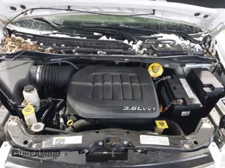 2015 Chrysler Town & Country Touring with VIN 2C4RC1BG0FR628721, listed as a IAAI auction lot 41101486 with 125,942 mi miles. Bid and sale history available at carsss.com. Image 10.