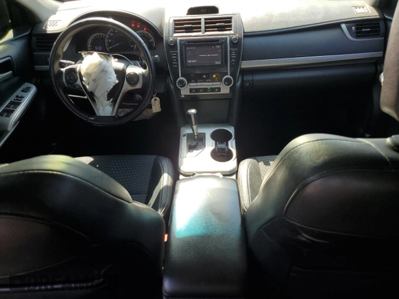 2014 Toyota Camry L with VIN 4T1BF1FK7EU813644, listed as a Copart auction lot 52992175 with 141,726 mi miles and Salvage Title. Bid and sale history available at carsss.com. Image 8.