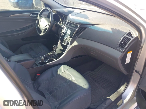 2013 Hyundai Sonata with VIN KMHEC4A48DA087759, listed as a IAAI auction lot 42188647 with 151,856 mi miles and . Bid and sale history available at carsss.com. Image 5.