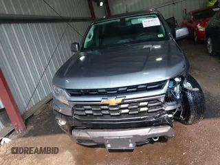 2022 Chevrolet Colorado 4WD LT z VIN 1GCHTCEN3N1223487, wystawiony jako IAAI lot #42404173 z przebiegiem 19 921 mil mil oraz . Historia ofert i sprzedaży dostępna na DreamBid. Obrazek 12.