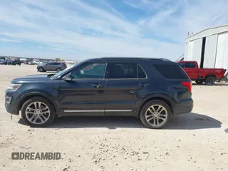2017 Ford Explorer XLT with VIN 1FM5K7D8XHGA75280, listed as a IAAI auction lot 41805962 with 114,633 mi miles and . Bid and sale history available at carsss.com. Image 15.