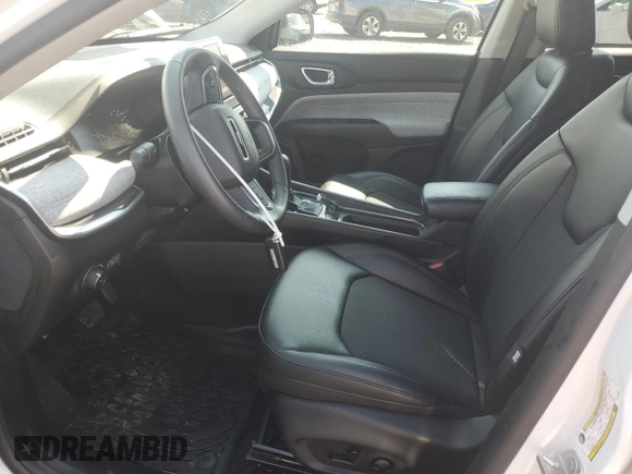 2022 Jeep Compass Latitude z VIN 3C4NJDBB7NT124382, wystawiony jako Copart lot #65059445 z przebiegiem 26 398 mil mil oraz Szkoda całkowita • Salvage title. Historia ofert i sprzedaży dostępna na DreamBid. Obrazek 7.