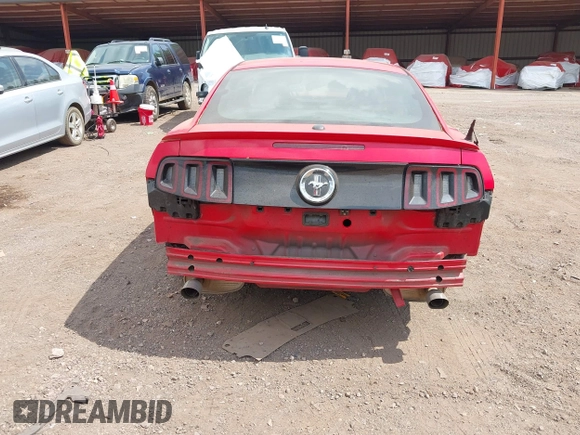 2014 Ford Mustang V6 with VIN 1ZVBP8AMXE5297869, listed as a IAAI auction lot 42452664 with 164,356 mi miles and . Bid and sale history available at DreamBid. Image 17.