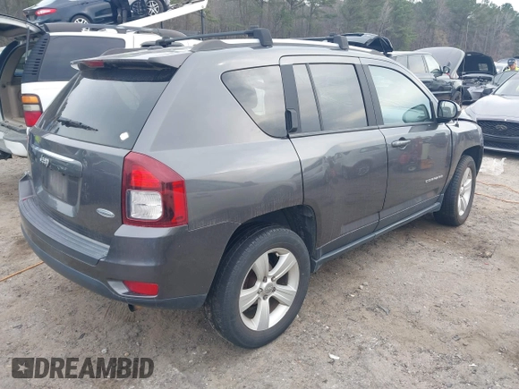 2016 Jeep Compass Latitude with VIN 1C4NJDEB4GD687300, listed as a IAAI auction lot 41800186 with 169,374 mi miles. Bid and sale history available at carsss.com. Image 4.