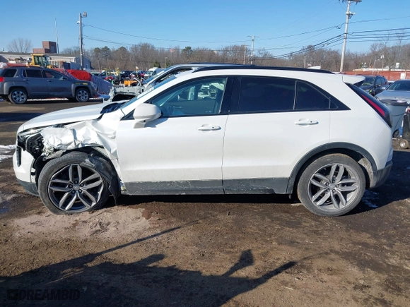 2019 Cadillac XT4 FWD Sport with VIN 1GYFZER49KF142425, listed as a IAAI auction lot 41416223 with 51,490 mi miles. Bid and sale history available at carsss.com. Image 14.