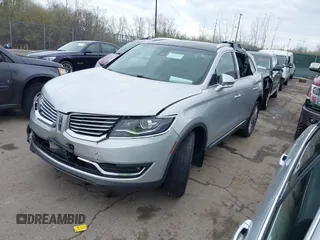 2017 Lincoln MKX Reserve with VIN 2LMPJ8LR6HBL16906, listed as a IAAI auction lot 41857727 with 111,895 mi miles. Bid and sale history available at carsss.com. Image 16.