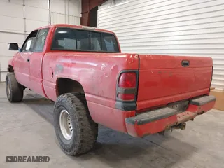 1996 Dodge Ram 1500 with VIN 3B7HF13Z0TG166231, listed as a IAAI auction lot 41472718 with 265,450 mi miles. Bid and sale history available at carsss.com. Image 3.