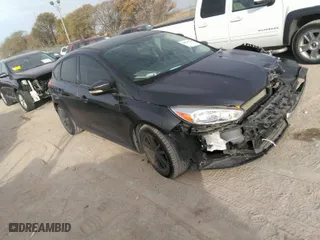 2017 Ford Focus SE with VIN 1FADP3K22HL205445, listed as a IAAI auction lot 40720343 with 39,959 mi miles. Bid and sale history available at carsss.com. Image 1.