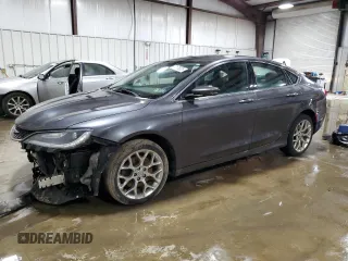 2016 Chrysler 200 C with VIN 1C3CCCEG5GN114637, listed as a Copart auction lot 47175625 with 0 mi miles and Salvage Title. Bid and sale history available at carsss.com. Image 1.