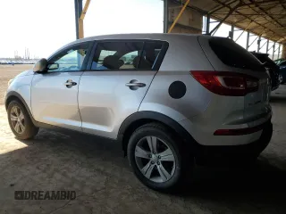 2013 Kia Sportage LX z VIN KNDPB3A20D7374714, wystawiony jako Copart lot #60260025 z przebiegiem 68 178 mil mil oraz Czysty tytuł • Clean title. Historia ofert i sprzedaży dostępna na DreamBid. Obrazek 2.