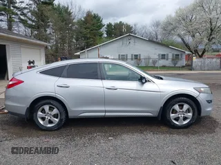 2010 Honda Accord Crosstour EX with VIN 5J6TF1H31AL012720, listed as a IAAI auction lot 41949019 with 237,333 mi miles. Bid and sale history available at carsss.com. Image 14.