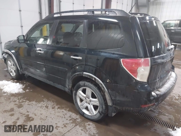 2009 Subaru Forester X with VIN JF2SH63629H743523, listed as a IAAI auction lot 41925173 with 196,469 mi miles and . Bid and sale history available at DreamBid. Image 3.
