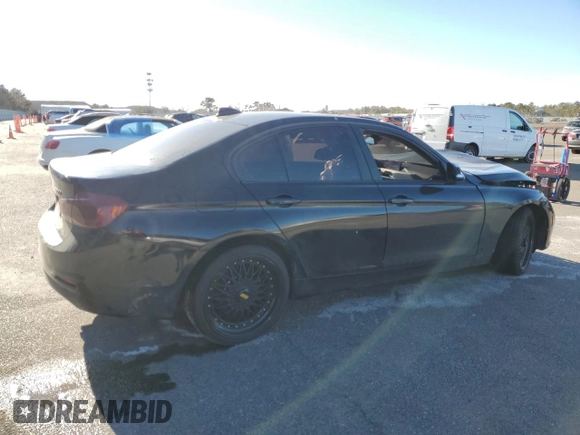 2018 BMW 3 Series 320i xDrive z VIN WBA8A3C53JA494999, wystawiony jako Copart lot #41457625 z przebiegiem Nie podano mil oraz Szkoda całkowita • Salvage title. Historia ofert i sprzedaży dostępna na DreamBid. Obrazek 3.