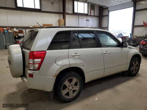 2006 Suzuki Grand Vitara Luxury with VIN JS3TD947264102982, listed as a Copart auction lot 78351834 with 281,655 mi miles and Salvage Title. Bid and sale history available at carsss.com. Image 3.