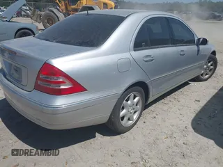 2003 Mercedes-Benz C 240 с VIN WDBRF61J93F318392, выставлен на аукционе IAAI как лот 41886149 с пробегом Не указан миль и . История ставок и продаж доступна на DreamBid. Изображение 4.