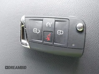 2024 Volkswagen Tiguan S с VIN 3VVRB7AX5RM120314, выставлен на аукционе IAAI как лот 42016531 с пробегом 11 373 миль миль и . История ставок и продаж доступна на DreamBid. Изображение 11.