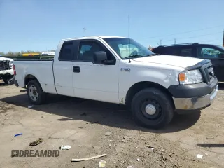 2008 Ford F-150 STX с VIN 1FTRX12W98FC05514, выставлен на аукционе Copart как лот 54832135 с пробегом 267 256 миль миль и Чистый • Clean title. История ставок и продаж доступна на DreamBid. Изображение 4.