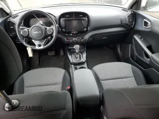 2024 Kia Soul EX with VIN KNDJ33AU3R7898743, listed as a Copart auction lot 82956914 with 5,919 mi miles and Clean Title. Bid and sale history available at carsss.com. Image 8.