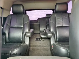 2011 Chevrolet Tahoe LT z VIN 1GNSCBE05BR155119, wystawiony jako Copart lot #57783155 z przebiegiem 142 297 mil mil oraz Szkoda całkowita • Salvage title. Historia ofert i sprzedaży dostępna na DreamBid. Obrazek 10.
