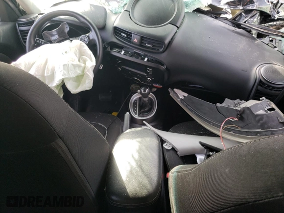 2017 Kia Soul + with VIN KNDJP3A53H7478699, listed as a Copart auction lot 85203184 with 0 mi miles and Non Repairable. Bid and sale history available at carsss.com. Image 8.