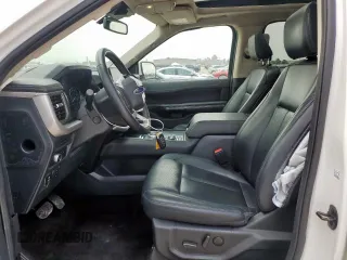 2022 Ford Expedition XLT z VIN 1FMJU1JT9NEA09633, wystawiony jako Copart lot #58004495 z przebiegiem 75 486 mil mil oraz Szkoda całkowita • Salvage title. Historia ofert i sprzedaży dostępna na DreamBid. Obrazek 7.