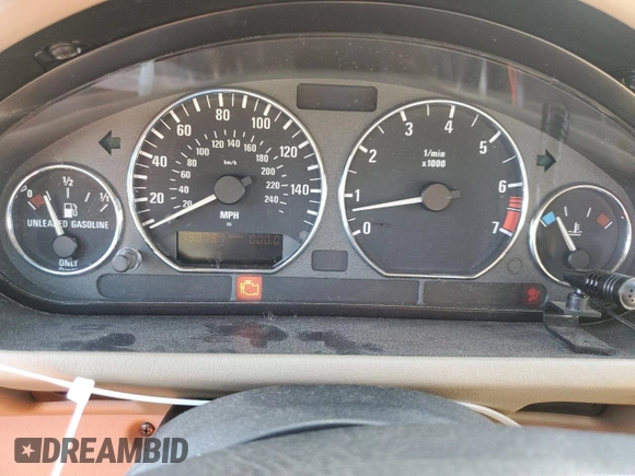 1999 BMW Z3 2.5 z VIN 4USCH9337XLF82104, wystawiony jako Copart lot #48657045 z przebiegiem 138 791 mil mil oraz Czysty tytuł • Clean title. Historia ofert i sprzedaży dostępna na DreamBid. Obrazek 9.