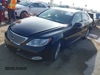 2008 Lexus LS 460 z VIN JTHBL46F285057509, wystawiony jako IAAI lot #41226492 z przebiegiem 132 616 mil mil oraz . Historia ofert i sprzedaży dostępna na DreamBid. Obrazek 17.