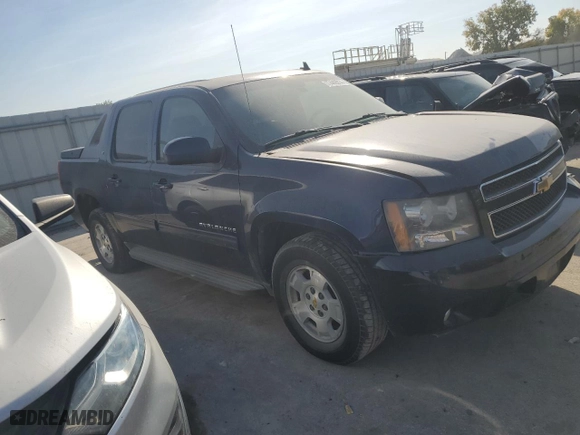 2010 Chevrolet Avalanche LT with VIN 3GNVKFE01AG265672, listed as a Copart auction lot 77442814 with 178,097 mi miles and Clean Title. Bid and sale history available at carsss.com. Image 4.