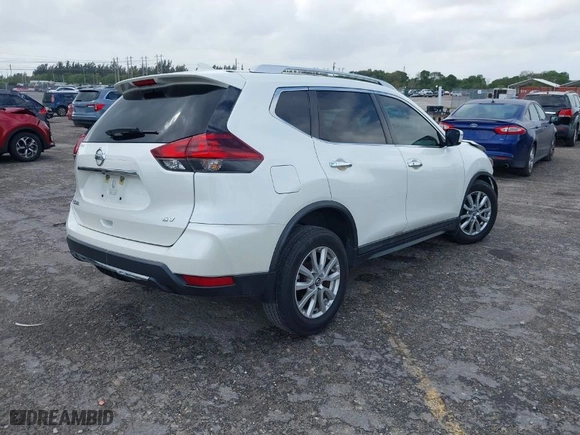 2018 Nissan Rogue S with VIN KNMAT2MT3JP579568, listed as a IAAI auction lot 41721966 with 67219 miles. Bid and sale history available at carsss.com. Image 4.
