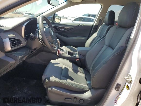 2020 Subaru Outback with VIN 4S4BTGHD5L3151236, listed as a Copart auction lot 54769114 with 32,923 mi miles and Salvage title. Bid and sale history available at DreamBid. Image 7.