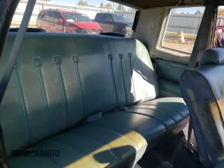 1979 Chevrolet Monte Carlo z VIN 1Z37H9D520488, wystawiony jako Copart lot #77283914 z przebiegiem 49 514 mil mil oraz Tytuł czysty. Historia ofert i sprzedaży dostępna na DreamBid. Obrazek 10.