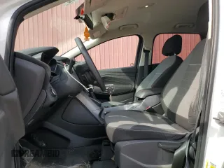 2013 Ford Escape SE with VIN 1FMCU0GXXDUB72731, listed as a Copart auction lot 49289405 with 326,548 mi miles and Clean Title. Bid and sale history available at DreamBid. Image 7.