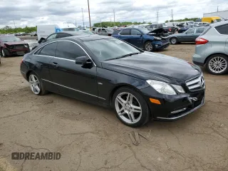 2012 Mercedes-Benz E 350 with VIN WDDKJ5KB8CF142816, listed as a Copart auction lot 58254635 with 135,275 mi miles and Clean title. Bid and sale history available at DreamBid. Image 4.