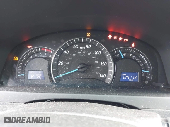2015 Toyota Camry XLE with VIN 4T4BF1FK1FR468666, listed as a IAAI auction lot 42005934 with 124,173 mi miles and . Bid and sale history available at DreamBid. Image 7.