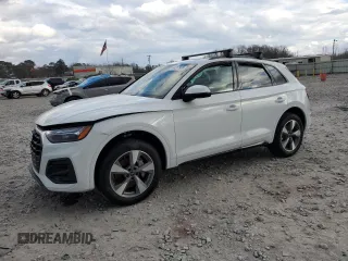 2024 Audi Q5 Premium Plus z VIN WA1BBAFY8R2131498, wystawiony jako Copart lot #44317935 z przebiegiem Nie podano mil oraz Szkoda całkowita • Salvage title. Historia ofert i sprzedaży dostępna na DreamBid. Obrazek 1.