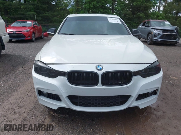 2014 BMW 3 Series 328d xDrive with VIN WBA3D5C58EF147223, listed as a IAAI auction lot 42317182 with 155,208 mi miles and . Bid and sale history available at DreamBid. Image 13.