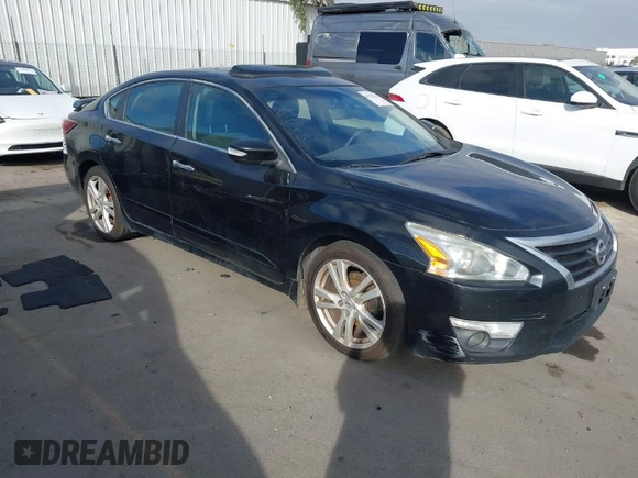 2014 Nissan Altima SL with VIN 1N4BL3AP7EC165164, listed as a IAAI auction lot 41159064 with 152,307 mi miles and . Bid and sale history available at DreamBid. Image 1.