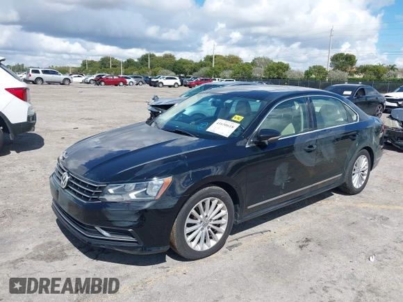 2016 Volkswagen Passat SE z VIN 1VWBS7A35GC047180, wystawiony jako IAAI lot #41650618 z przebiegiem 42 491 mil mil oraz . Historia ofert i sprzedaży dostępna na DreamBid. Obrazek 17.