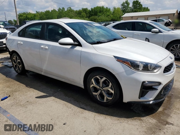 2021 Kia Forte LXS z VIN 3KPF24AD0ME360671, wystawiony jako Copart lot #56212885 z przebiegiem 84 205 mil mil oraz Szkoda całkowita • Salvage title. Historia ofert i sprzedaży dostępna na DreamBid. Obrazek 4.