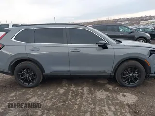 2025 Honda CR-V Sport-L with VIN 2HKRS6H82SH809942, listed as a IAAI auction lot 41504944 with 13,407 mi miles and . Bid and sale history available at DreamBid. Image 13.