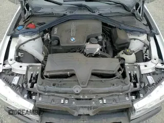 2018 BMW 3 Series 320i z VIN WBA8A9C51JAH13240, wystawiony jako Copart lot #81996385 z przebiegiem 37 876 mil mil oraz Szkoda całkowita • Salvage title. Historia ofert i sprzedaży dostępna na DreamBid. Obrazek 14.