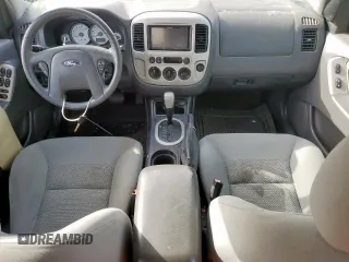 2006 Ford Escape XLT with VIN 1FMYU03136KD25536, listed as a Copart auction lot 56892805 with 187,216 mi miles and Salvage title. Bid and sale history available at DreamBid. Image 8.