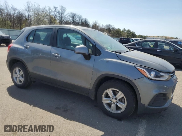 2020 Chevrolet Trax LS with VIN 3GNCJKSB3LL217061, listed as a Copart auction lot 54276875 with 45,201 mi miles and Clean title. Bid and sale history available at DreamBid. Image 4.