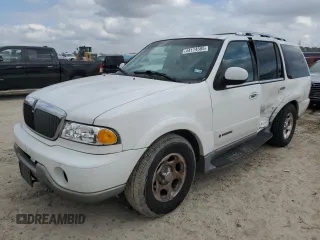 2001 Lincoln Navigator with VIN 5LMEU27R81LJ09647, listed as a Copart auction lot 44114585 with 74,662 mi miles and Non repairable. Bid and sale history available at DreamBid. Image 1.