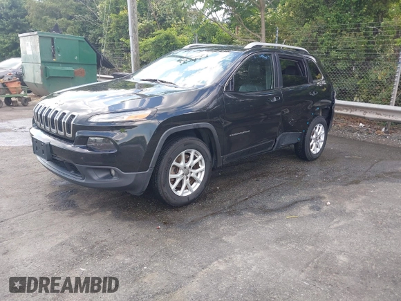 2015 Jeep Cherokee Latitude z VIN 1C4PJMCB4FW648897, wystawiony jako IAAI lot #42182493 z przebiegiem 129 457 mil mil oraz . Historia ofert i sprzedaży dostępna na DreamBid. Obrazek 17.