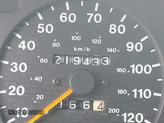 1998 Isuzu Rodeo with VIN 4S2CK58D3W4301606, listed as a IAAI auction lot 42453329 with 219,433 mi miles and . Bid and sale history available at DreamBid. Image 15.