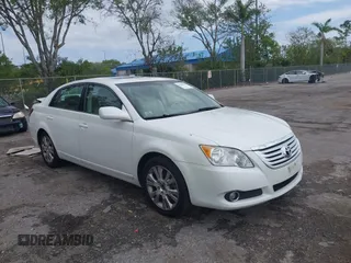 2010 Toyota Avalon XL with VIN 4T1BK3DB8AU354533, listed as a IAAI auction lot 41802797 with 117,956 mi miles and . Bid and sale history available at carsss.com. Image 1.