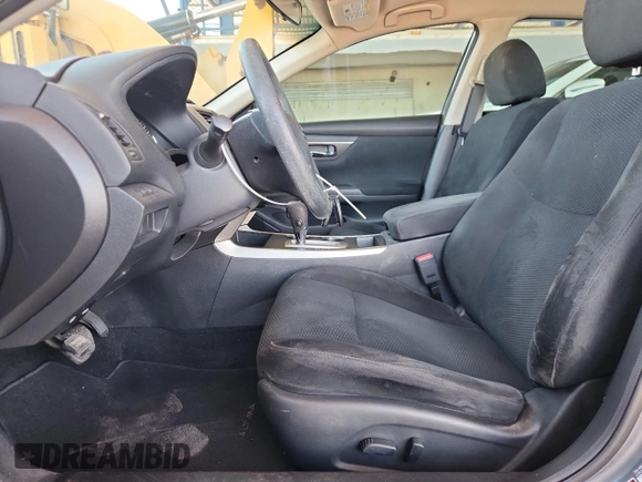 2015 Nissan Altima SV z VIN 1N4AL3AP1FC238509, wystawiony jako Copart lot #59595785 z przebiegiem 136 063 mil mil oraz Czysty tytuł • Clean title. Historia ofert i sprzedaży dostępna na DreamBid. Obrazek 7.